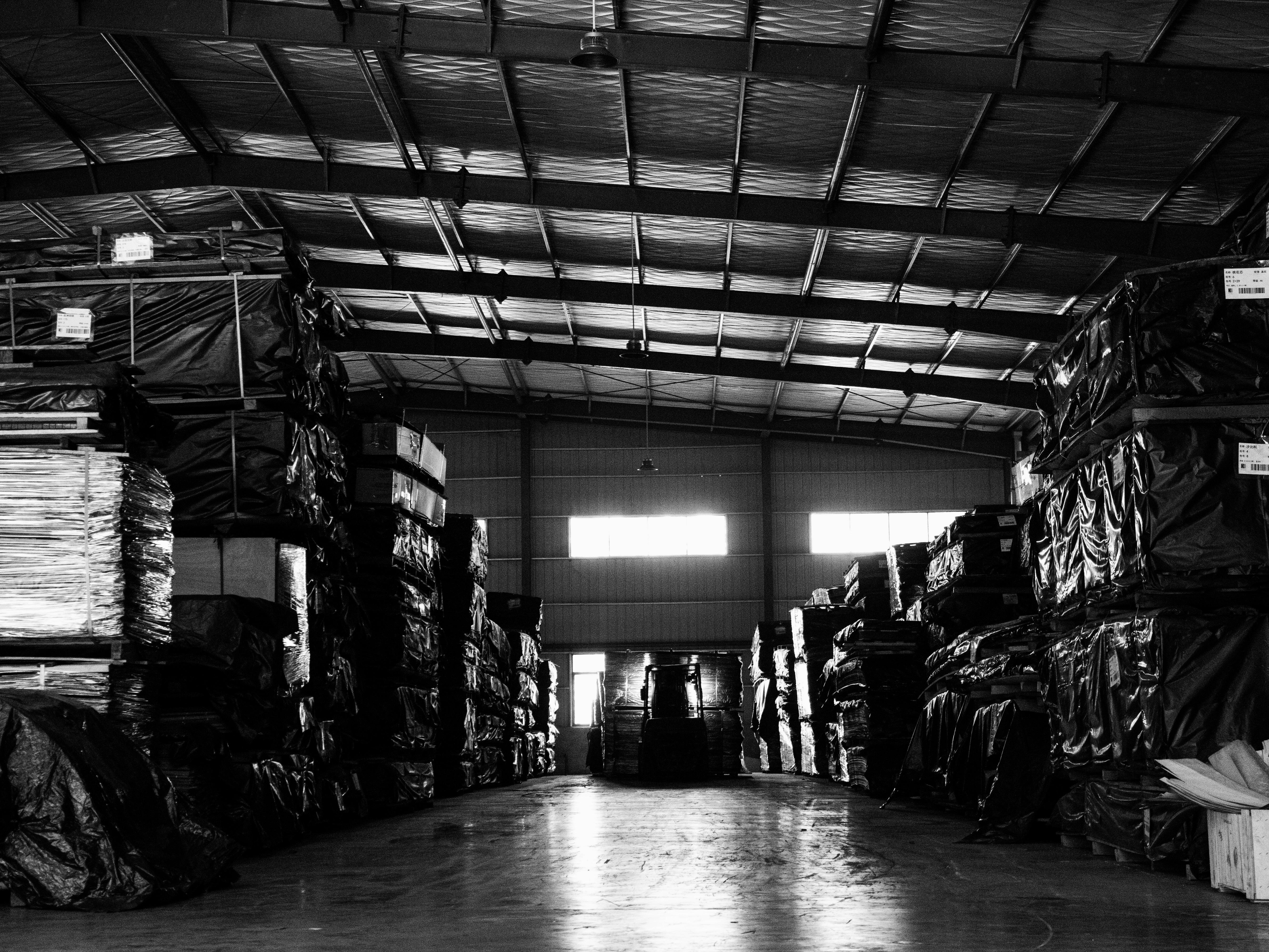 KOSEE wood warehouse