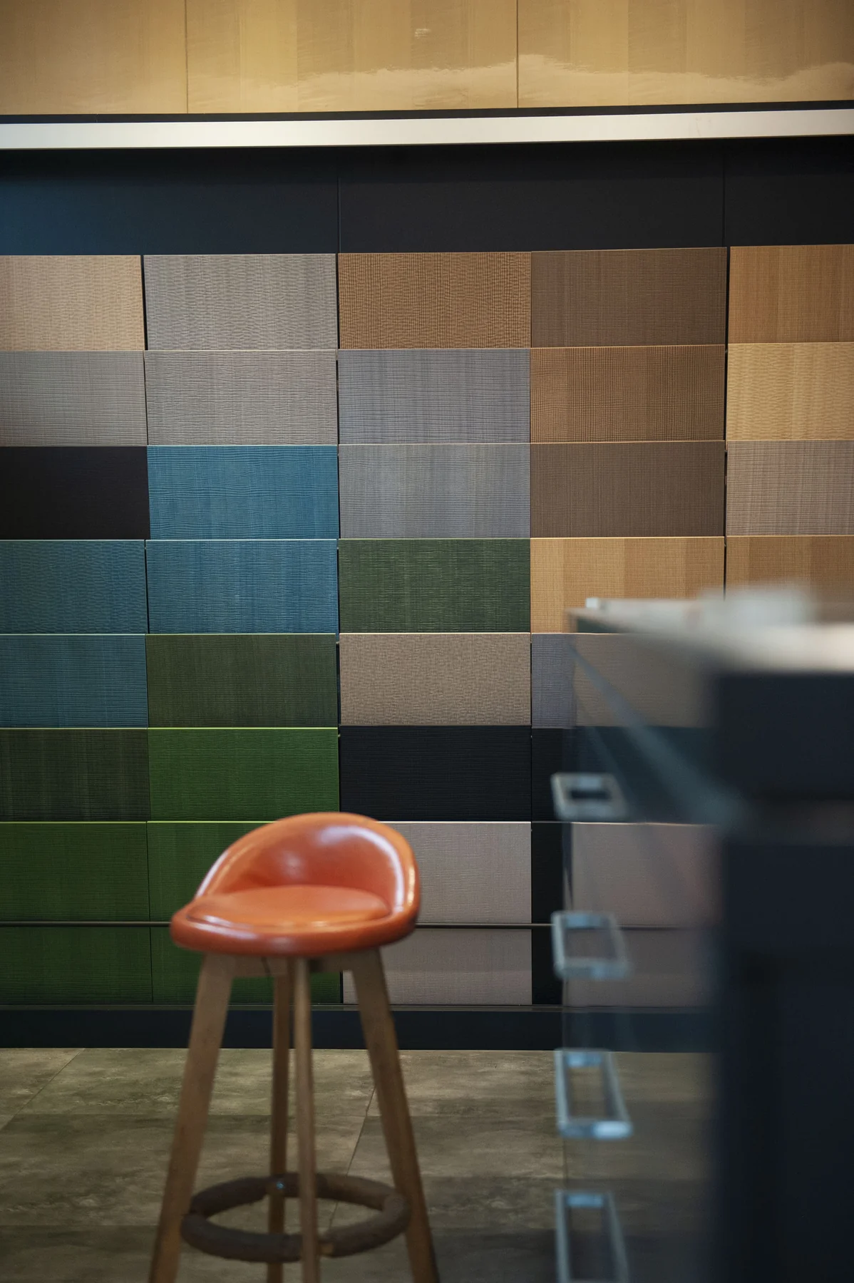 Color in context