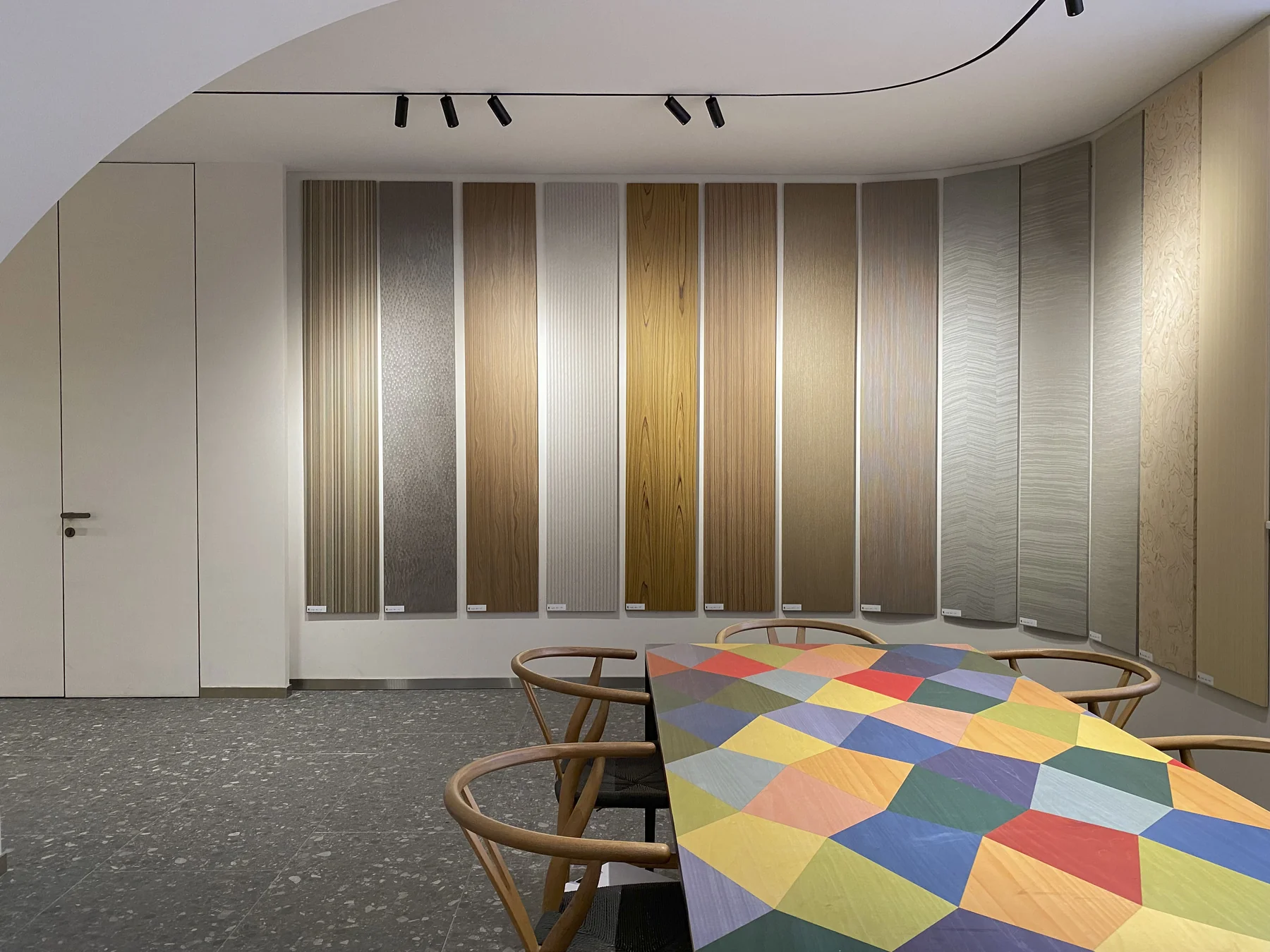 A space for material conversations